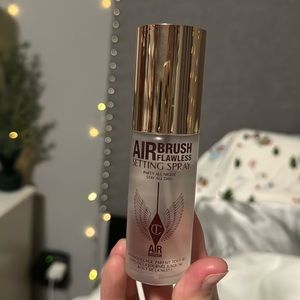 Charlotte Tilbury mini setting spray